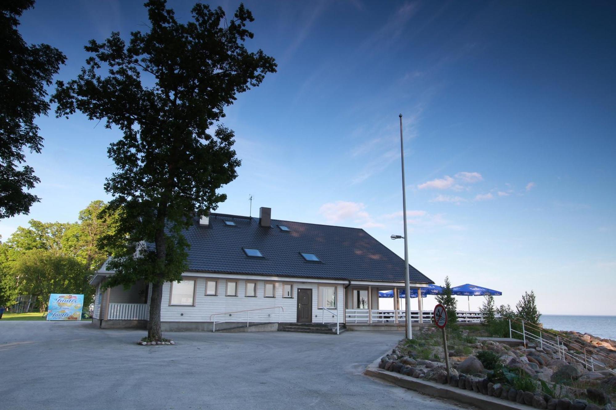 Doberani Rannamaja Hotel Valgeranna Екстериор снимка